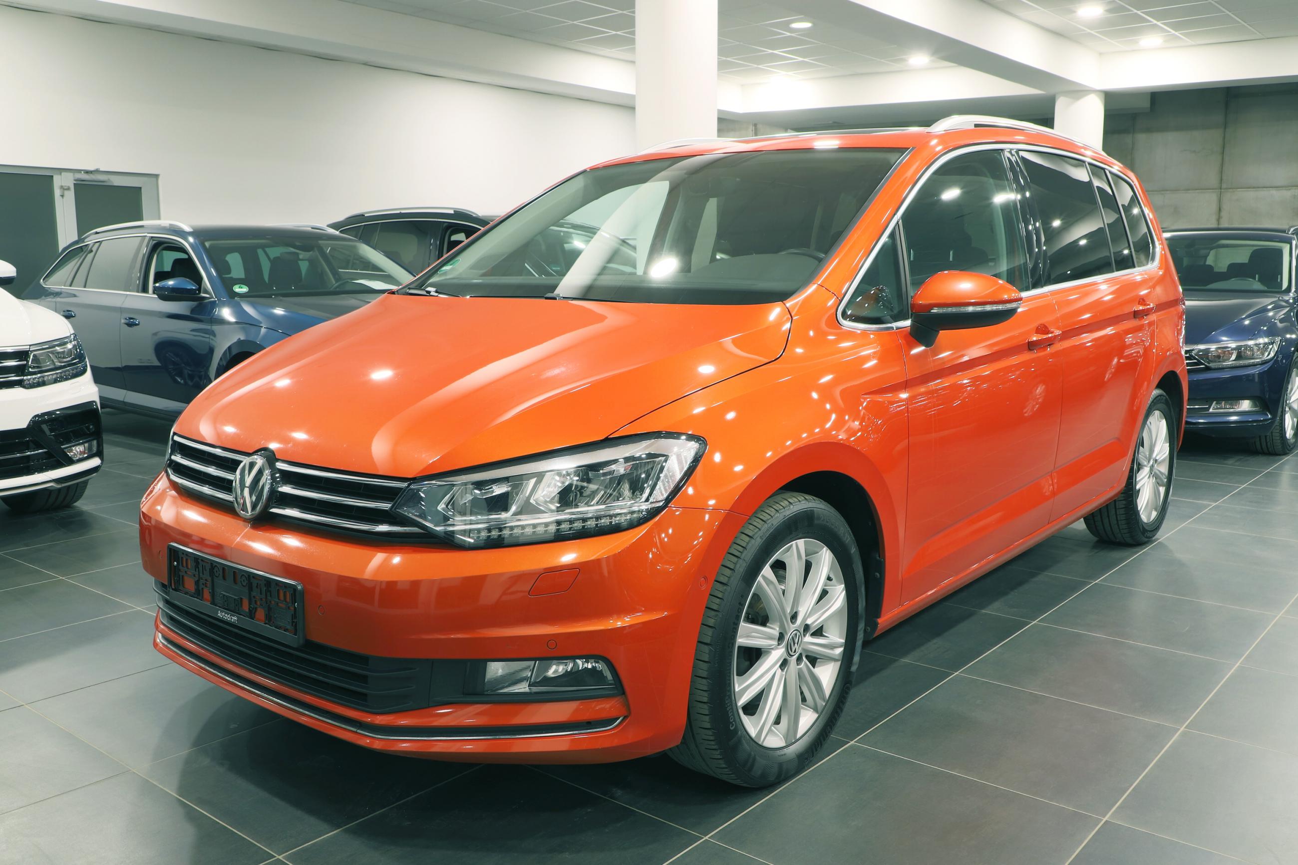 Volkswagen Touran Highline 2 0 TDI 140kW DSG Autodraft