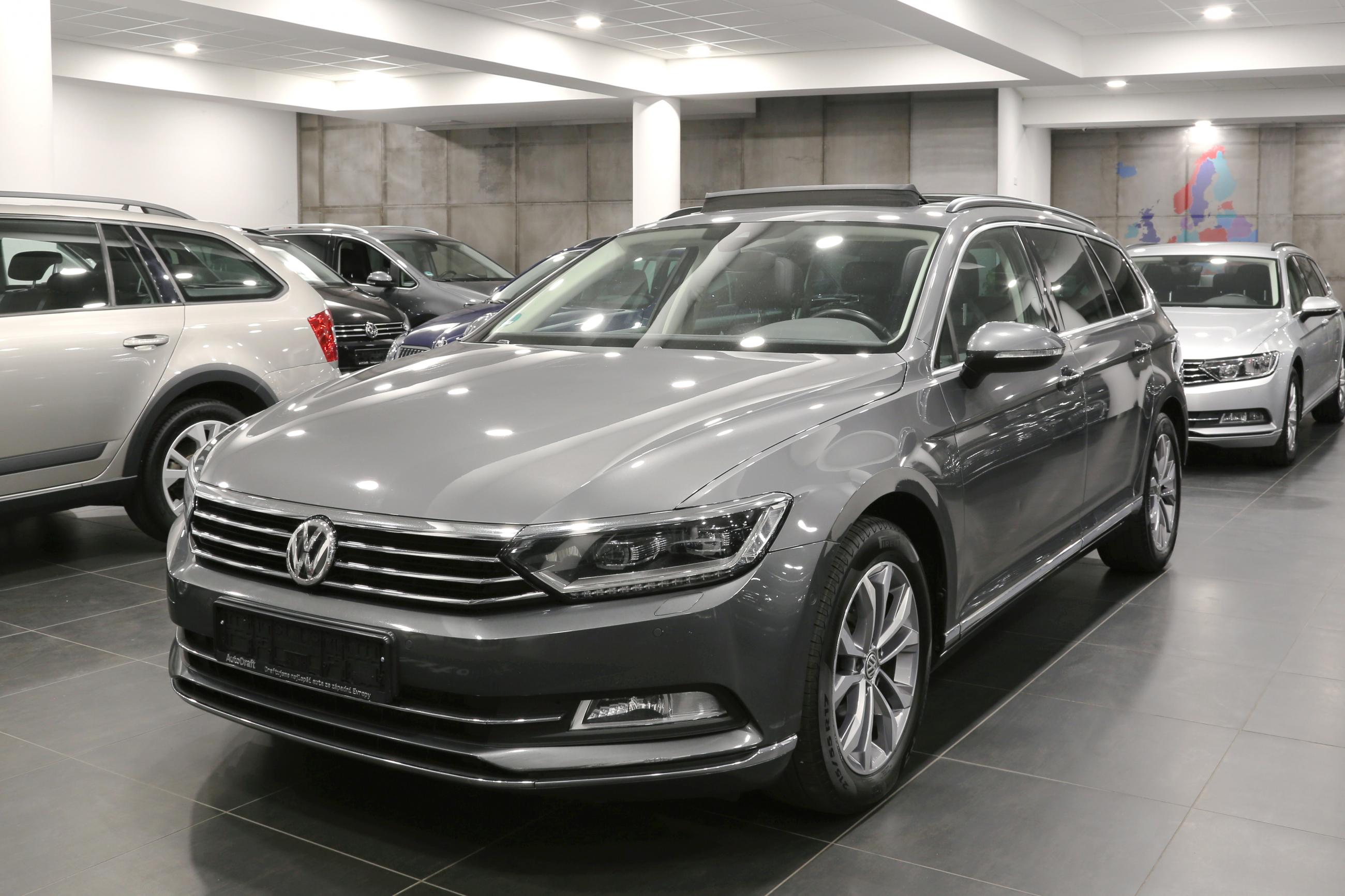 Volkswagen Passat Variant Comfortline Tdi Kw Dsg Autodraft