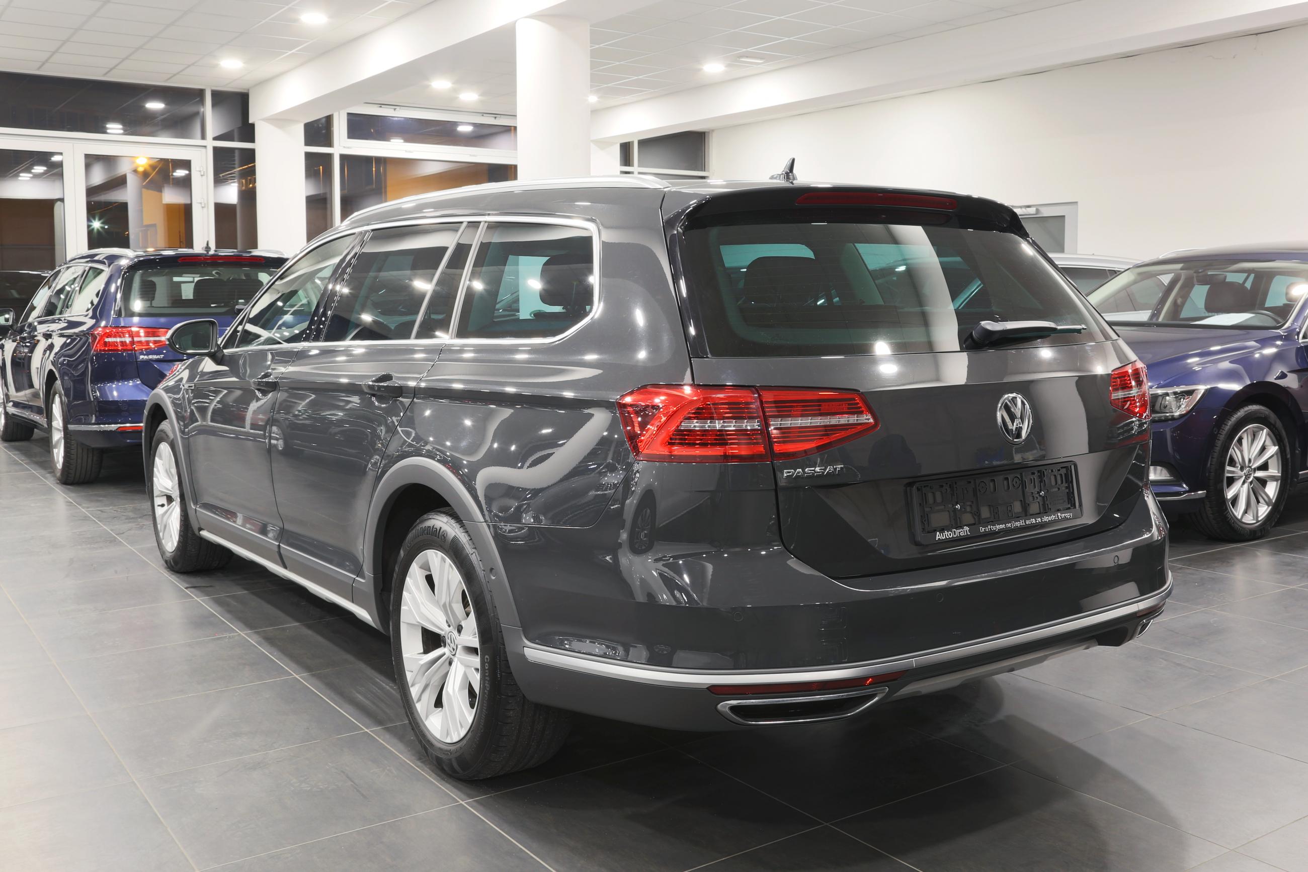 Volkswagen b8 alltrack