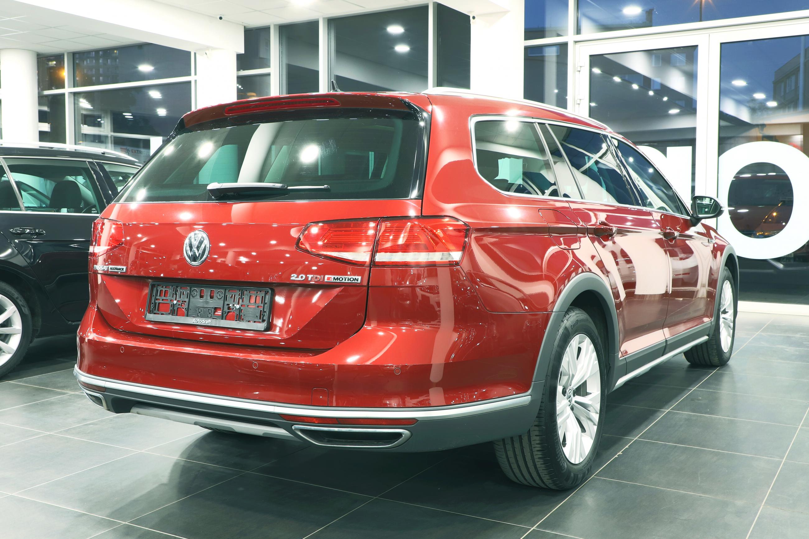 Volkswagen b8 alltrack