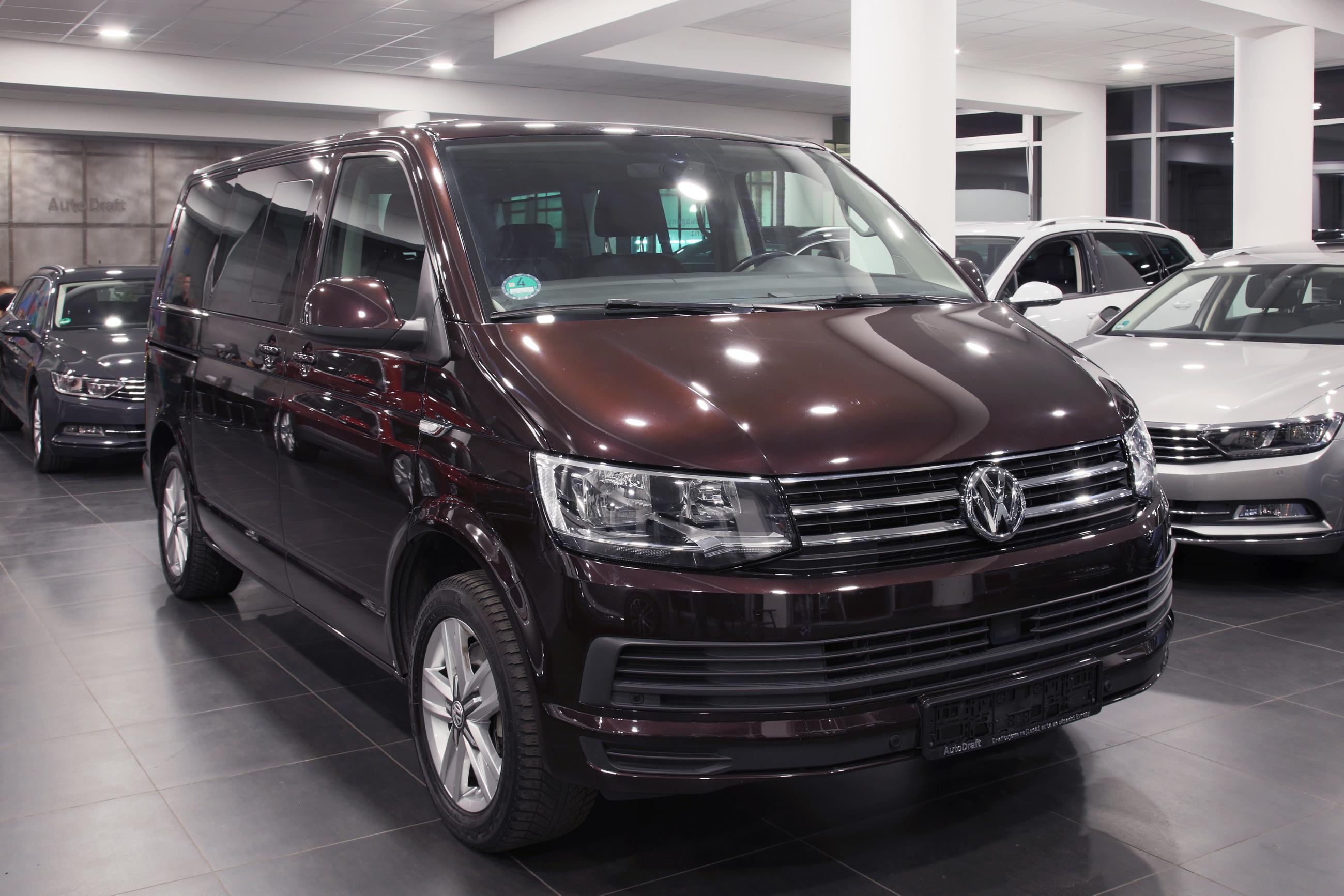 Volkswagen 7hc multivan 2015