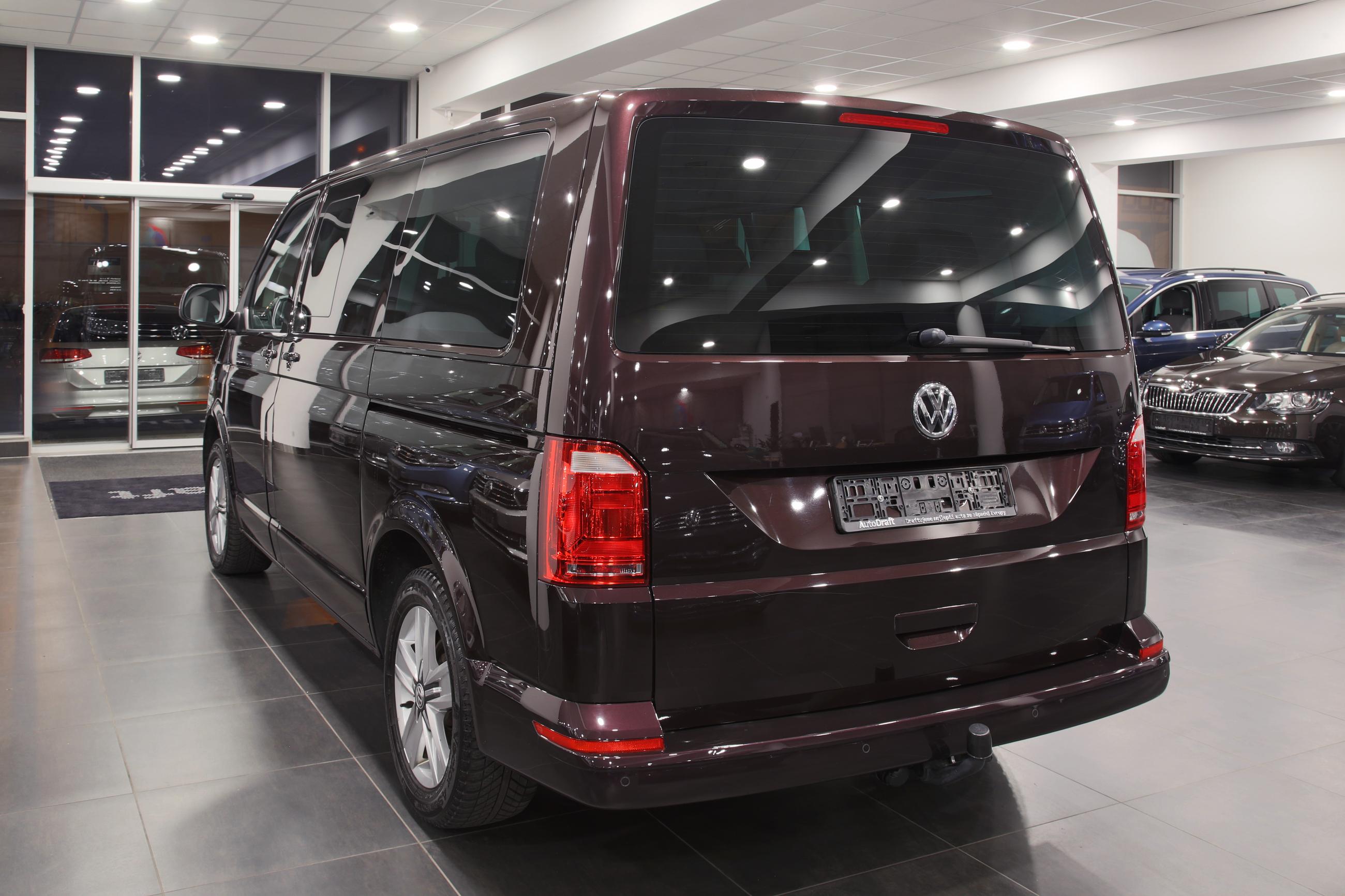 Volkswagen 7hc multivan 2015