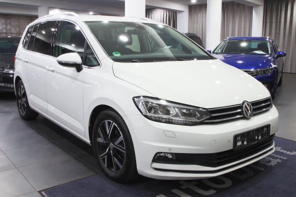 Volkswagen Touran Highline 2.0 TDI 110kW DSG / Webasto / ALU 17''