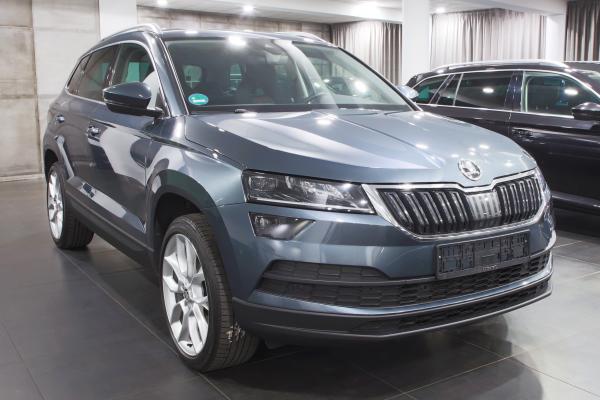 Škoda Karoq Style 2.0 TDI 110kW 4x4 DSG Sport / Virtual cockpit / ALU 19''