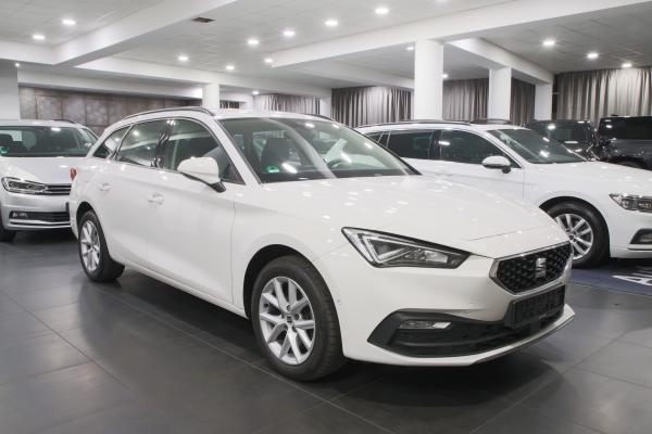 Seat Leon ST Style 2.0 TDI 110kW DSG / Virtual Cockpit / ALU 17''