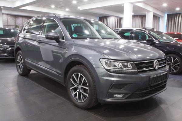 Volkswagen Tiguan Comfortline 2.0 TDI 110kW DSG / Virtual cockpit / ALU 17'' + zimní sada