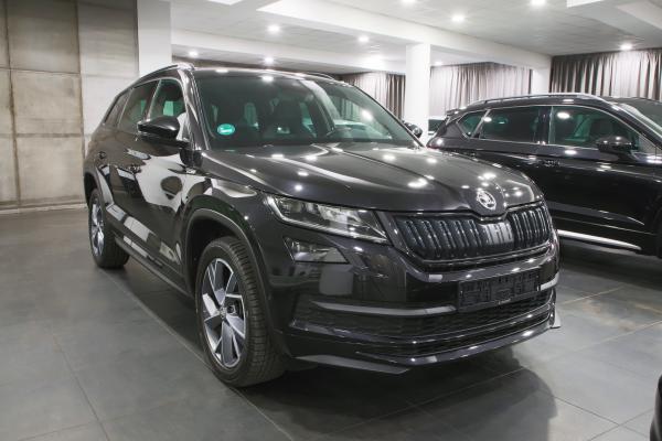 Škoda Kodiaq 2.0 TDI 147kW 4x4 DSG Sportline / ALU 19''