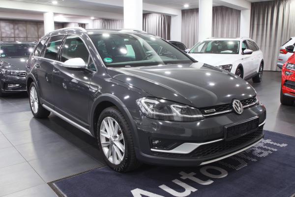 Volkswagen Golf 7 Alltrack 4Motion 2.0 TDI 110kW 4x4 DSG / 2x sada ALU 17''