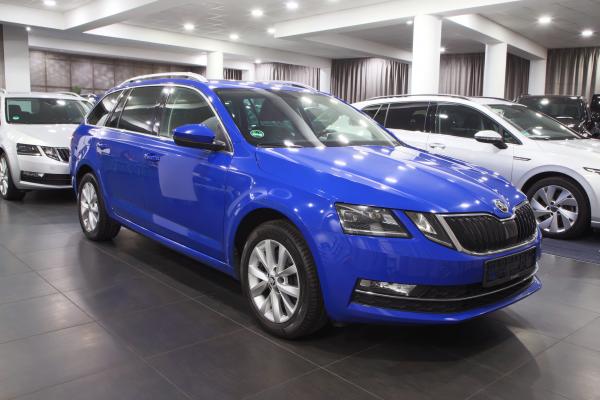 Škoda Octavia 3 Combi Style 2.0 TSI 140kW DSG / 2x sada ALU 16''