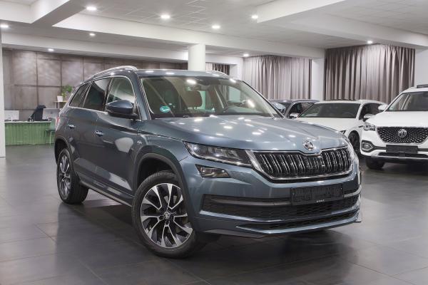 Škoda Kodiaq 2.0 TDI 110kW 4x4 DSG Laurin & Klement / ALU 19''+ ALU 17''