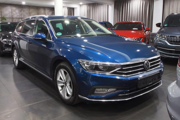 Volkswagen Passat B8 Variant Elegance 2.0 TDI 147kW DSG / Facelift 2020 / Matrix Led / ALU 17''+ ALU 16''