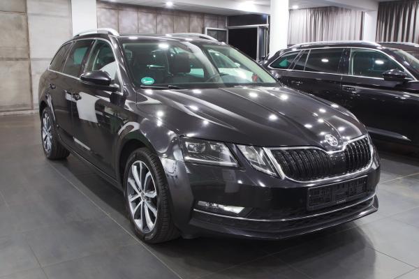 Škoda Octavia 3 Combi Style 2.0 TDI 110kW DSG / Virtual Cockpit / ALU 17''+ zimní sada