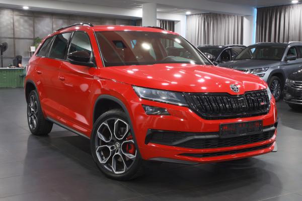 Škoda Kodiaq RS 2.0 Bi-TDI 176kW 4x4 DSG / Virtual Cockpit / ALU 20''