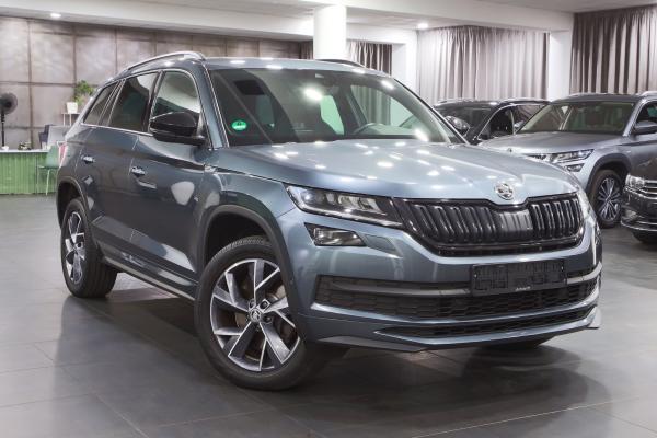 Škoda Kodiaq 2.0 TDI 147kW DSG 4x4 Sportline / Virtual Cockpit / ALU 19''