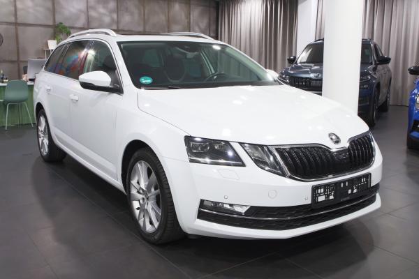 Škoda Octavia 3 Combi Style 1.6 TDI 85kW DSG / Webasto / Virtual Cockpit / ALU 17''