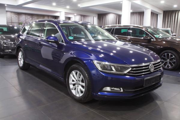 Volkswagen Passat B8 Variant Comfortline 2.0 TDI 110kW DSG / ALU 16''+ zimní sada