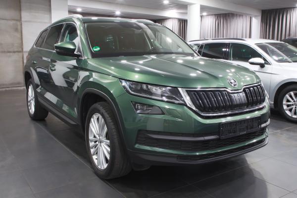 Škoda Kodiaq Style 2.0 TDI 140kW 4x4 DSG / Virtual cockpit / ALU 19''