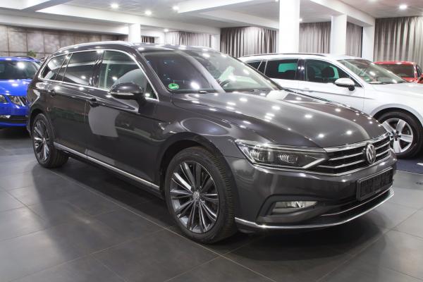 Volkswagen Passat B8 Variant Elegance 2.0 TDI 110kW DSG / Facelift 2020 / Matrix Led / Virtual Cockpit / ALU 18''+ ALU 16''