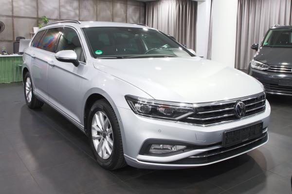 Volkswagen Passat B8 Variant Business 2.0 TDI 110kW DSG / Facelift 2020 / Matrix Led / Webasto / Virtual cockpit / ALU