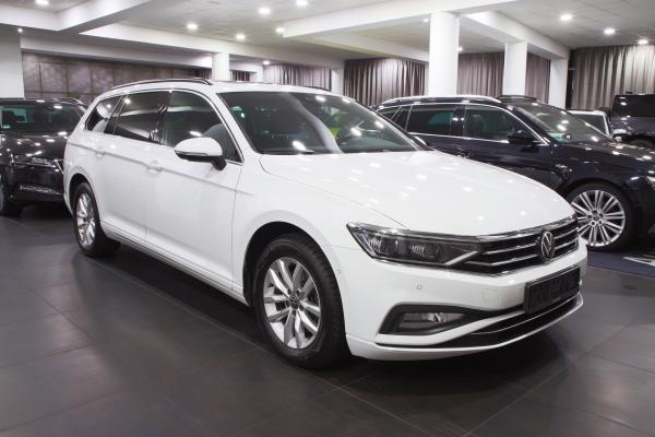 Volkswagen Passat B8 Variant Business 2.0 TDI 110kW DSG / Facelift 2020 / Matrix Led / ALU