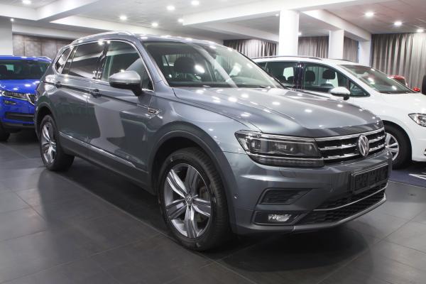 Volkswagen Tiguan Allspace Highline 4Motion 2.0 Bi-TDI 176kW DSG / Virtual Cockpit / ALU 19''