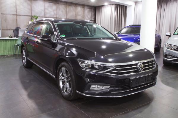 Volkswagen Passat B8 Variant Elegance 2.0 TDI 140kW DSG / Facelift 2020 / Matrix Led / ALU 17''