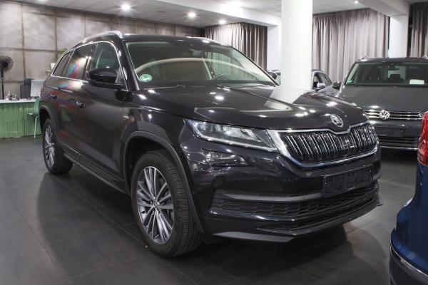 Škoda Kodiaq 2.0 TDI 147kW 4x4 DSG Laurin & Klement / Virtual cockpit / ALU 19''+ ALU 17''