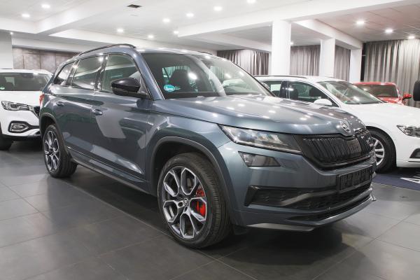 Škoda Kodiaq RS 2.0 Bi-TDI 176kW 4x4 DSG / Virtual Cockpit / ALU 20''+ zimní sada