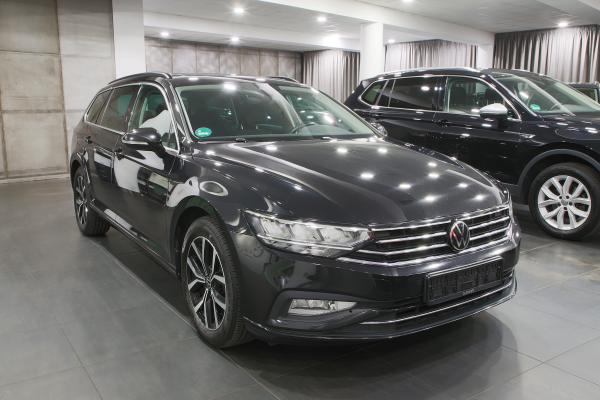 Volkswagen Passat B8 Variant Business 2.0 TDI 110kW DSG / Facelift 2020 / Webasto / Virtual cockpit / ALU 17''+ zimní sada