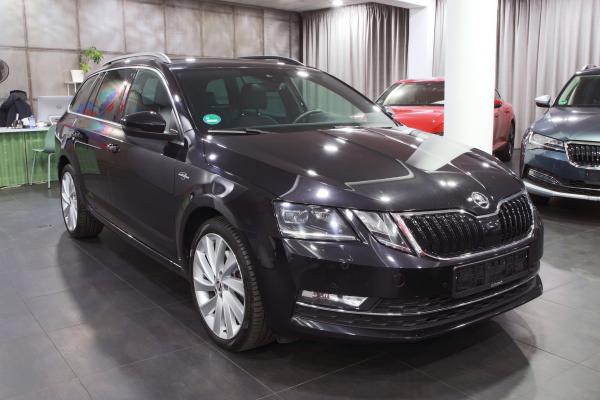 Škoda Octavia 3 Combi 2.0 TDI 135kW 4x4 DSG Laurin & Klement / Virtual Cockpit / ALU 18''