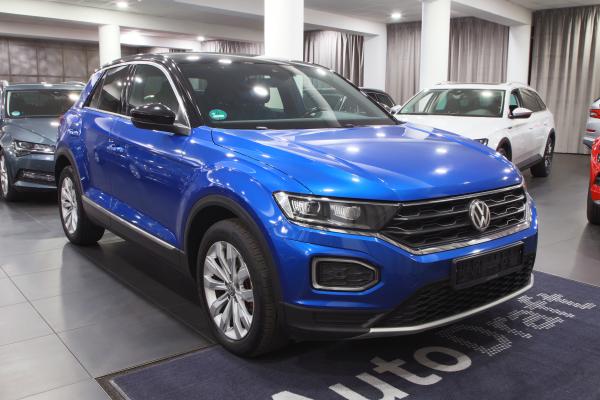 Volkswagen T-Roc Sport 2.0 TDI 110kW DSG / Webasto / Virtual cockpit / ALU 17''+ zimní sada