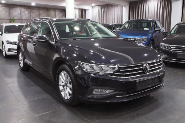 Volkswagen Passat B8 Variant Business 2.0 TDI 110kW DSG / Facelift 2020 / Webasto / Virtual Cockpit / ALU 16''+ zimní sada