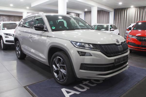 Škoda Kodiaq 2.0 TDI 140kW 4x4 DSG Sportline / ALU 19''