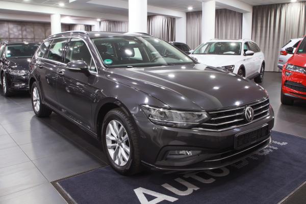 Volkswagen Passat B8 Variant Business 2.0 TDI 110kW DSG / Facelift 2020 / Webasto / Virtual cockpit / ALU 16''