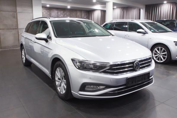 Volkswagen Passat B8 Variant Business 2.0 TDI 110kW DSG / Facelift 2020 / Matrix Led / ALU 16''