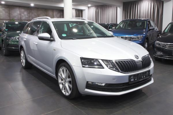 Škoda Octavia 3 Combi 2.0 TDI 110kW DSG / Virtual Cockpit / ALU 18'