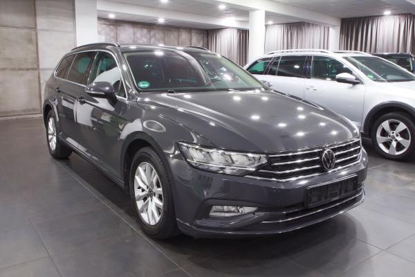 Volkswagen Passat B8 Variant Business 2.0 TDI 110kW DSG / Facelift 2020 / Virtual cockpit / ALU 16''