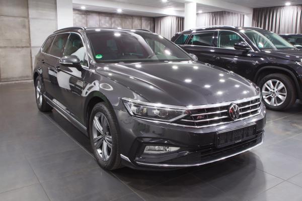 Volkswagen Passat B8 Variant Business 2.0 TDI 110kW DSG R-Line / Facelift 2020 / Matrix Led / Virtual Cockpit / ALU 17''