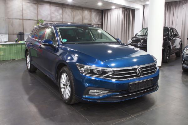 Volkswagen Passat B8 Variant Business 2.0 TDI 110kW DSG / Facelift 2020 / Matrix Led / Virtual Cockpit / ALU 16''+ zimní sada