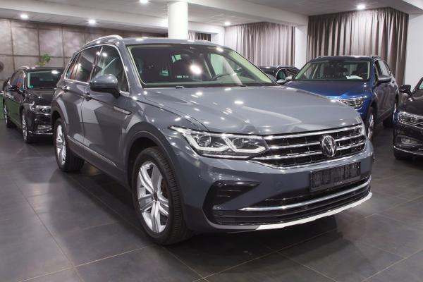 Volkswagen Tiguan Elegance 4Motion 2.0 TDI 110kW 4x4 DSG / Facelift 2021 / Matrix Led / Virtual Cockpit / ALU 19''+ ALU 18''