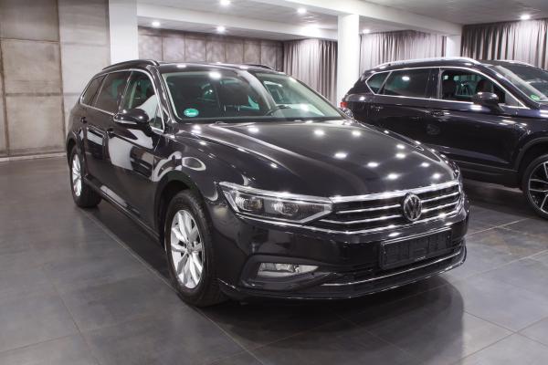 Volkswagen Passat B8 Variant Business 2.0 TDI 110kW DSG / Facelift 2020 / Matrix Led / ALU 16''