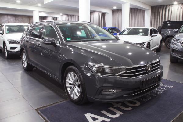 Volkswagen Passat B8 Variant Business 2.0 TDI 110kW DSG / Facelift 2020 / Matrix Led / virtual Cockpit / ALU 16''+ zimní sada