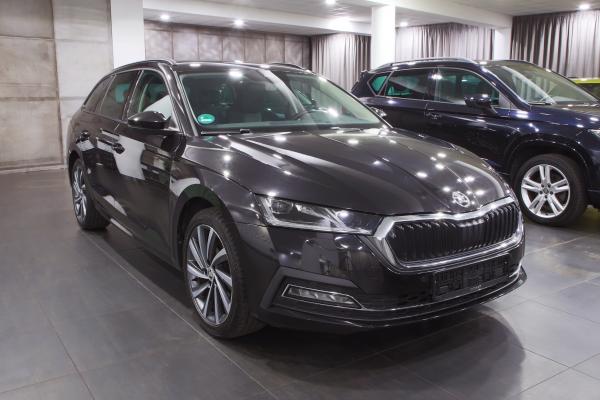 Škoda Octavia 4 Combi Style 2.0 TDI 110kW DSG / Virtual Cockpit / Matrix Led / ALU 18''