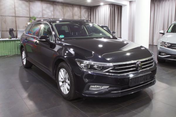 Volkswagen Passat B8 Variant Business 2.0 TDI 110kW / Facelift 2020 / Matrix Led / Virtual cockpit / 2x sada ALU 16''