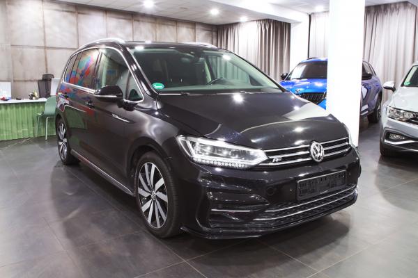 Volkswagen Touran Highline 2.0 TDI 110kW DSG R-Line / ALU 18''