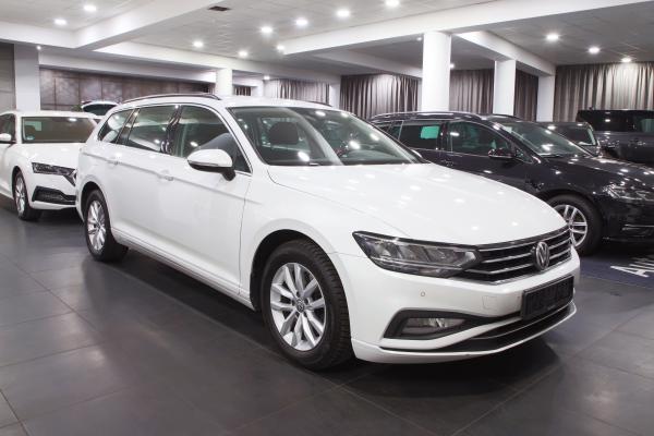 Volkswagen Passat B8 Variant Business 2.0 TDI 110kW DSG / Facelift 2020 / ALU 16''