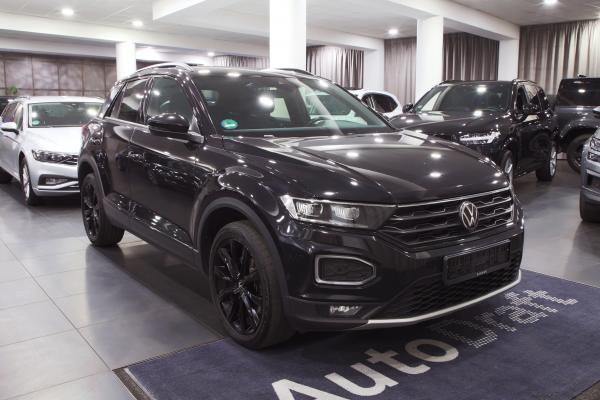 Volkswagen T-Roc Sport 2.0 TDI 110kW DSG / Virtual cockpit / ALU 18''+ zimní sada