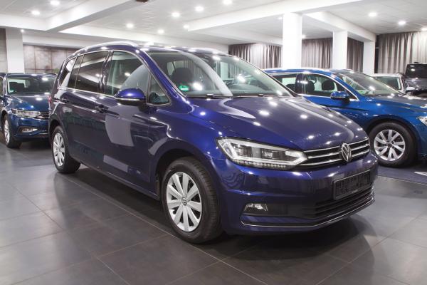 Volkswagen Touran Comfortline 2.0 TDI 110kW DSG /