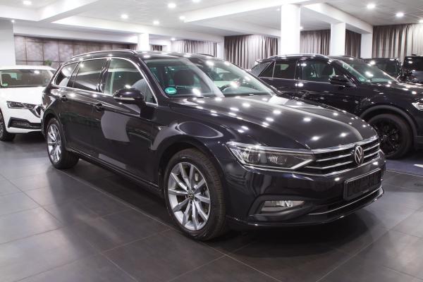 Volkswagen Passat B8 Variant Business 2.0 TDI 110kW DSG / Facelift 2020 / Matrix Led / ALU 18''