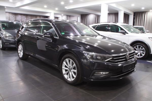 Volkswagen Passat B8 Variant Business 2.0 TDI 147kW DSG / Facelift 2020 / Matrix Led / Virtual cockpit / ALU 17''